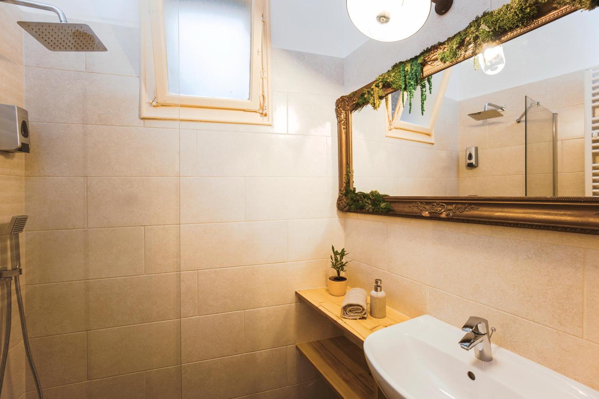 Budapestayz - Lonyay Studios ภายนอก รูปภาพ